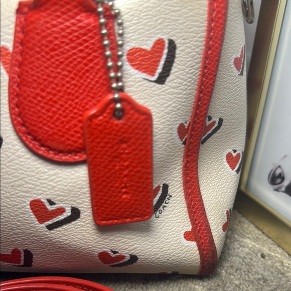 Coach Red and Cream Heart Satchel with Detachable Strap - Picture 5 of 16